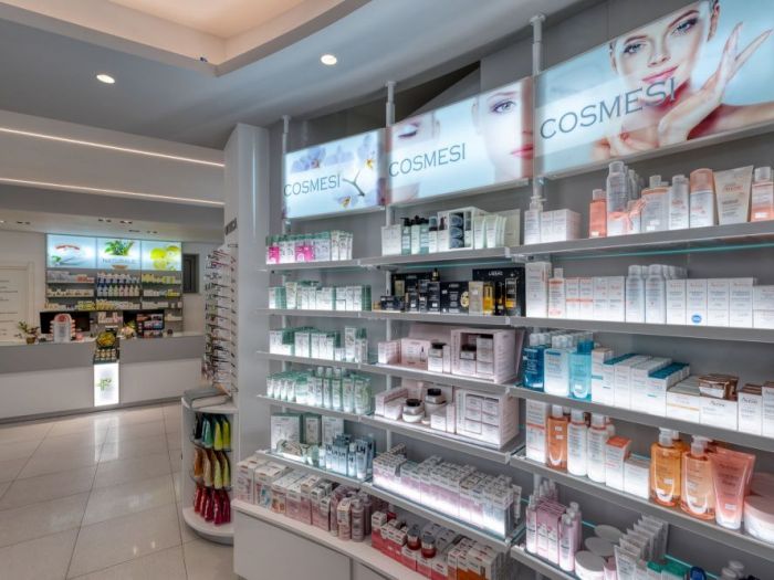 Archisio - Davide Gonella Fotografo - Progetto Farmacia nel cuneese