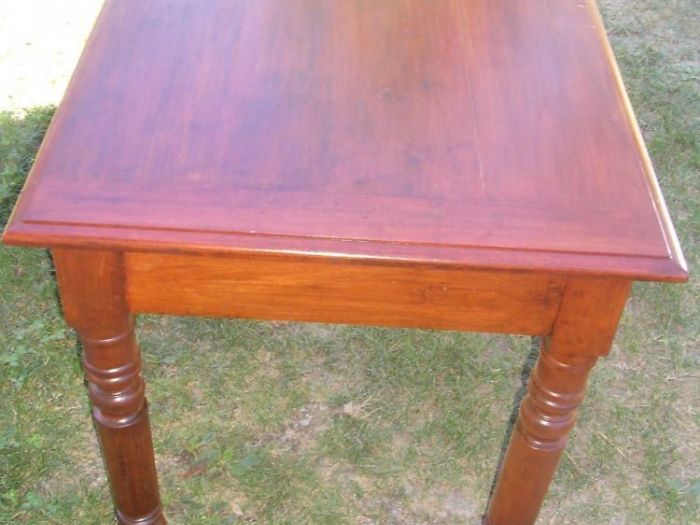 Archisio - Falegnameria Restauro Alaimo - Progetto Tavoli e scale