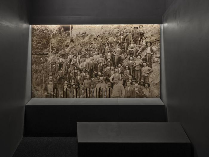 Archisio - Enrica Quattrocchio - Progetto Espace herbetil centro di documentazione sulle miniere doro di brusson