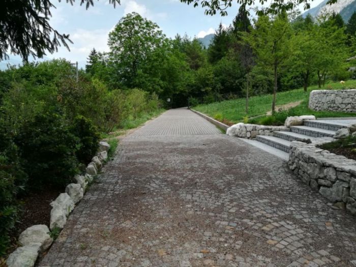 Archisio - Artigiano Casa Tua - Progetto Lavoro di posa pietra naturale novaledo