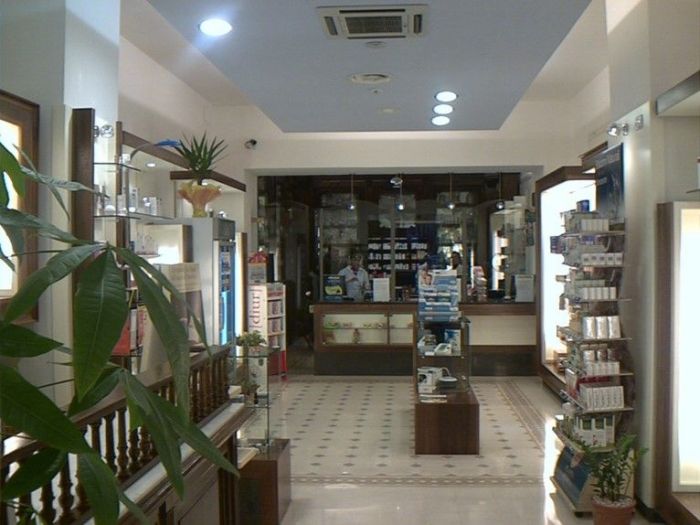 Archisio - X Studio - Progetto Farmacia de rosa - giugliano - napoli 2015