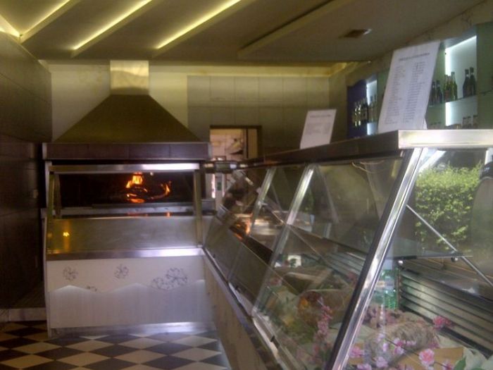 Archisio - Studio Seritti - Progetto Gastronomia la losanga 2010