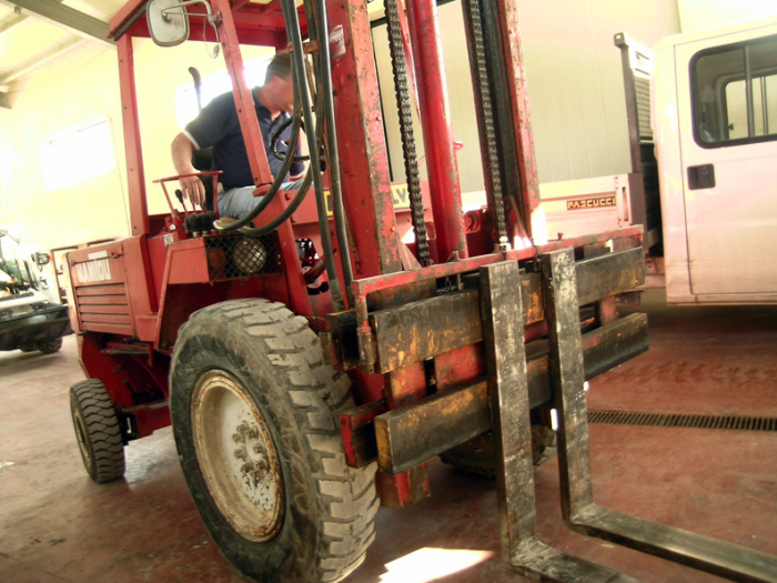 Archisio - Boccanera Costruzioni Snc Ristrutturazioni Restauri - Progetto I nostri macchinari