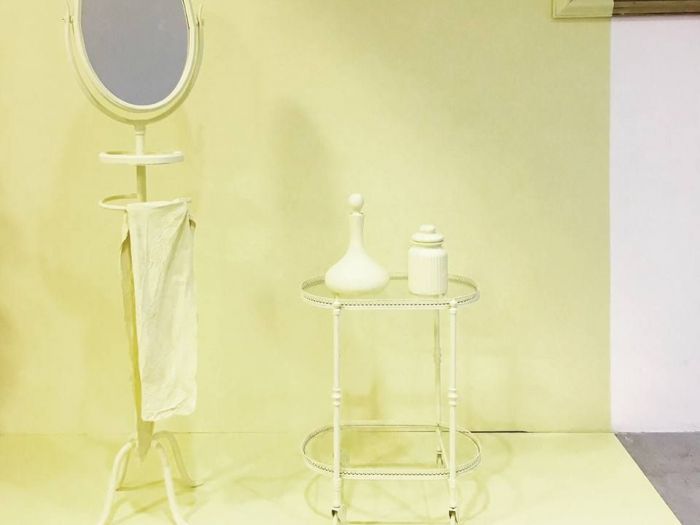 Archisio - Edyta Komar - Progetto Decorazione parete di camerette per bambini lavori di decorazione e restauro mobili ed oggetti antichi e moderni e allestimento per una societ del campo della moda