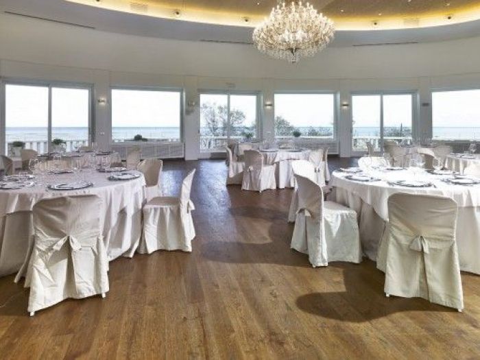 Archisio - Brau Battistelli Roccheggiani Architetti Associati - Progetto Ristorante passetto