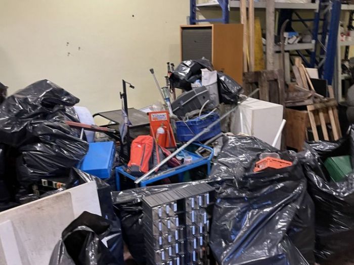 Archisio - Asso 4 Servizi - Progetto Sgombero cantine case ville magazzini box