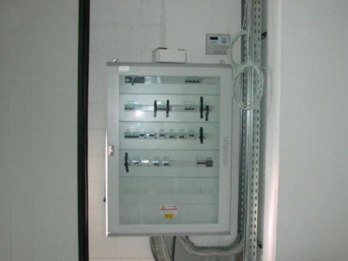 Archisio - Modernaluce Impianti Elettrici - Progetto 2008-2009 desio officina meccanica