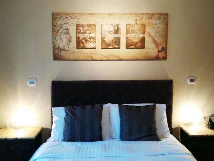 Archisio - Edodesign - Progetto Quadri presso hotel carouge e vicolo 39