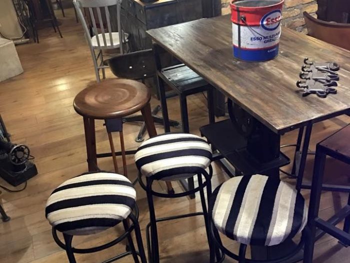 Archisio - Scenography - Progetto Sedie poltrone e divani