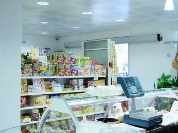 Archisio - Marco Mazzella - Progetto Interni mini market