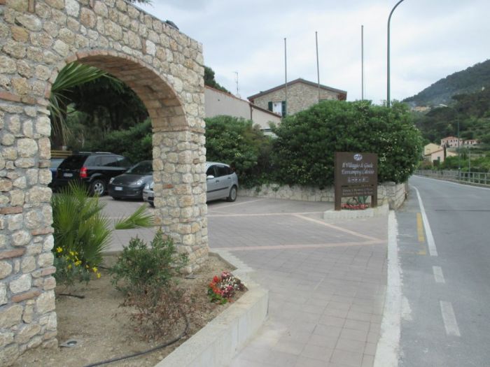 Archisio - Argentero Carpenteria Metallica - Progetto Arredamento esterni