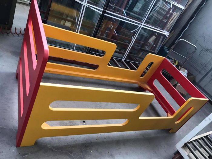 Archisio - Falegnameria Blf Di Ursache Bodgan - Progetto Porte finestre e lettini per bambini