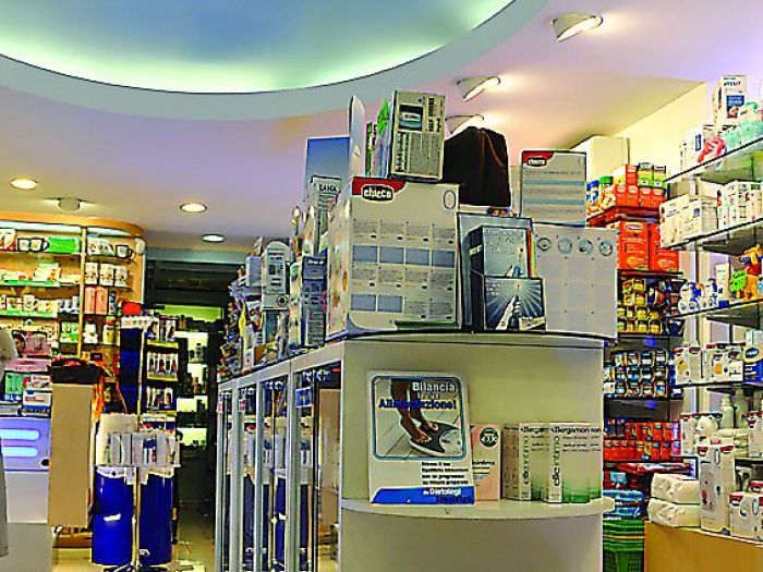 Archisio - X Studio - Progetto Farmacia di lullo - napoli 2008