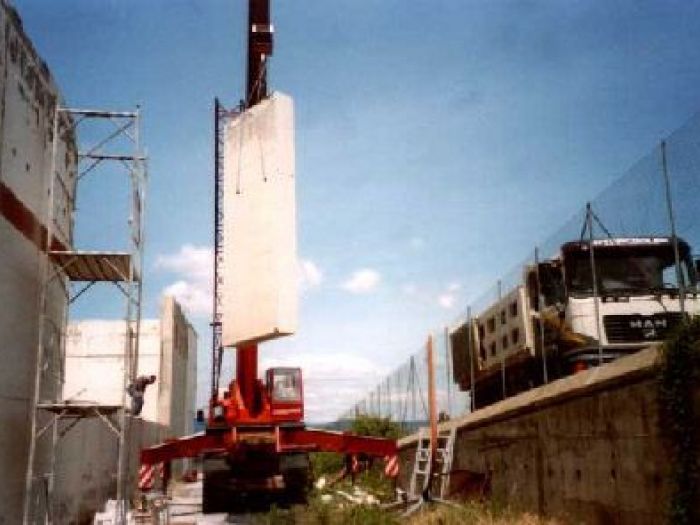 Archisio - Demolizione Controllata Cardone - Progetto Taglio per demolizione pareti perimetrali di ex carcere