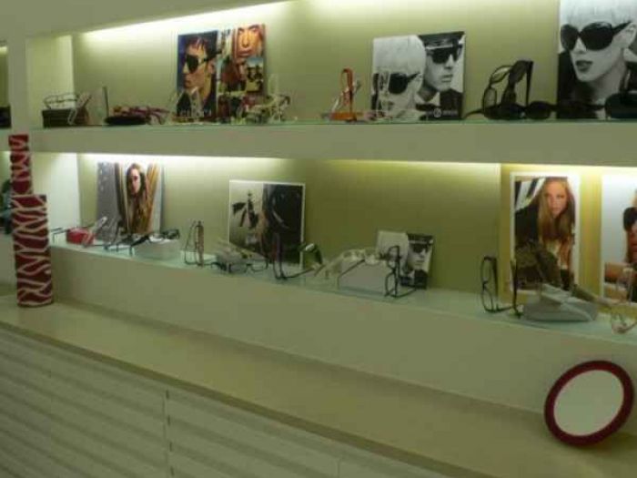 Archisio - Studio Antepost - Progetto Negozio ottica mestre