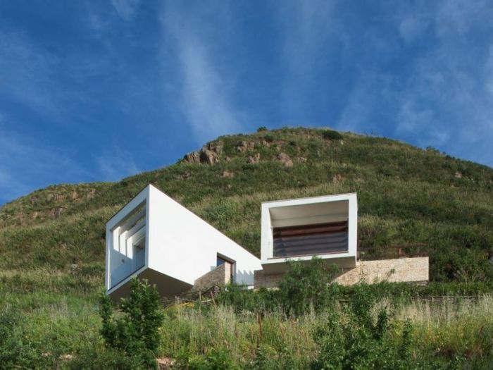 Archisio - Matteo Franco - Progetto Casa biancorosso