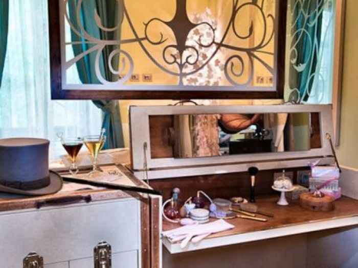 Archisio - Fzi Interiors - Progetto Chateau monfort 2012 milano planetaria hotel