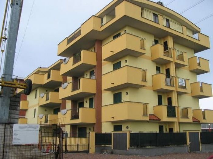 Archisio - Modernaluce Impianti Elettrici - Progetto 2008-2009 muggi edificio residenziale