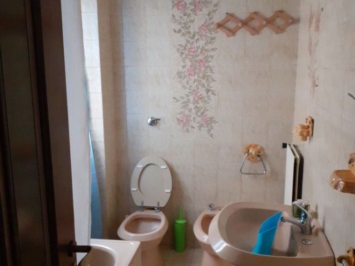 Archisio - Mani Srl Ristrutturazini - Progetto Ristrutturazione bagno completo roma zona magliana