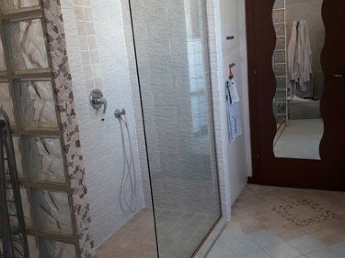 Archisio - Vetreria Dimensione Vetro - Progetto Box doccia