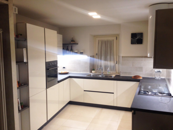 Archisio - Giuliano Mancini - Progetto Interni - grotte di castro vt