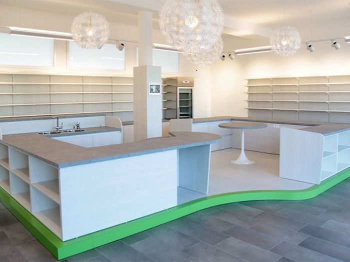 Archisio - Sara Basana - Progetto Progettazione di arredo per negozi e attivit commerciali