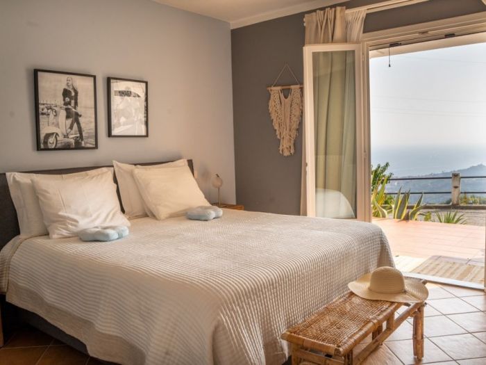 Archisio - Nadine Schmitz - Progetto Piccolo bed and breakfast