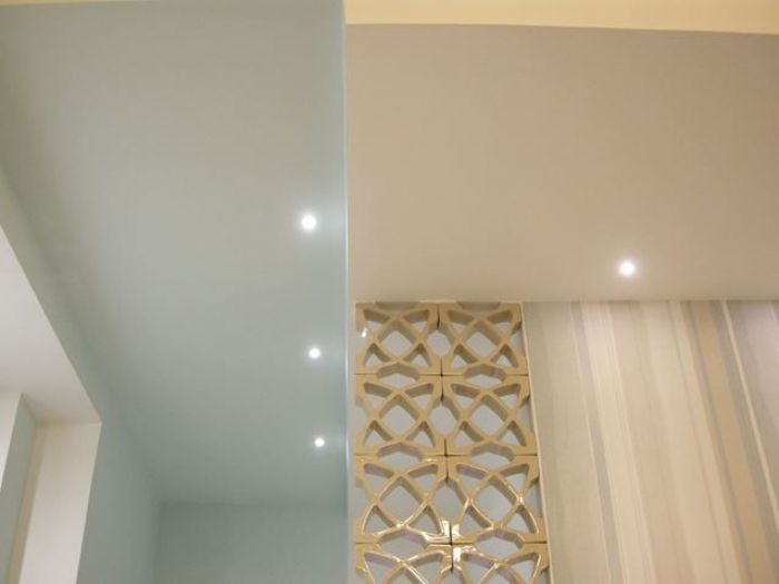 Archisio - Domenico Sforza - Progetto Inside on the seaLavori di manutenzione straordinaria arredamento e nuova illuminazione di un monolocale nella zona di san giorgio torre a mare