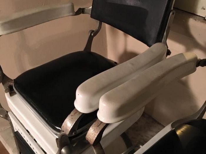 Archisio - Scenography - Progetto Sedie poltrone e divani