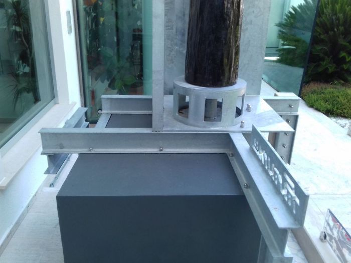 Archisio - Danilo Di Lorenzo Di Michele - Progetto Faraone industrie 40th anniversary iconic sculpture