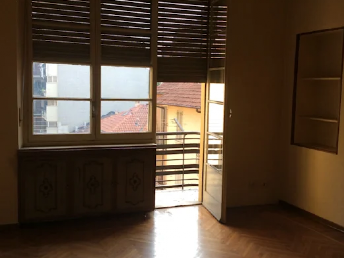 Archisio - Azzurra Lorenzetto - Progetto Casa anni 60 trasformata in moderno appartamento con living open space