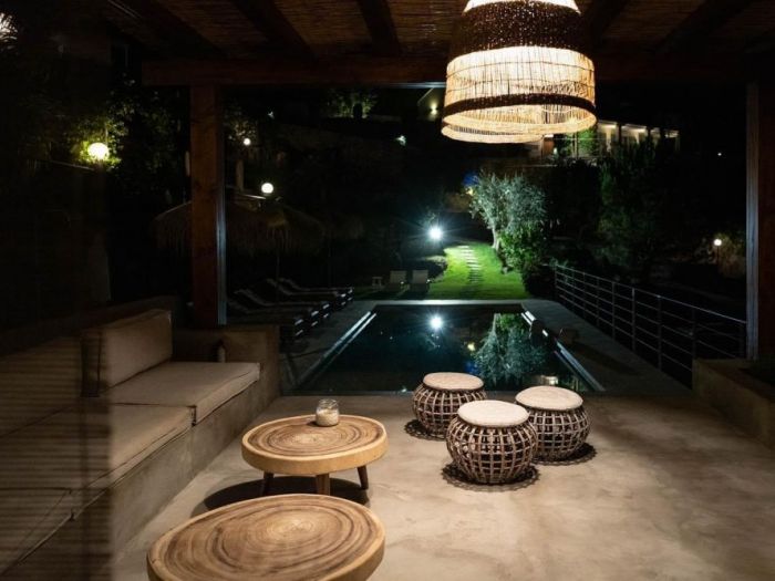 Archisio - Nadine Schmitz - Progetto Piccolo bed and breakfast