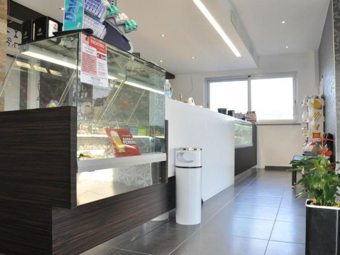 Archisio - Makestudio - Progetto Area 178 caf e tabaccheria