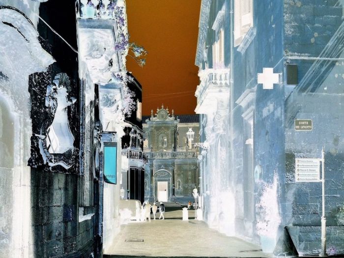 Archisio - Gianluca Vetrugno Meltem Kosan the Art Of The Negative - Artisti - Progetto Galleria 3 architettura