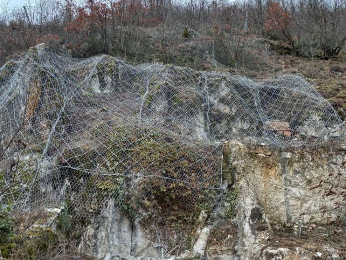 Archisio - Antonio Ciacco - Progetto Sisma 2016 mitigazione del dissesto gravitativo sulla parete rocciosa nei pressi di vallinfante