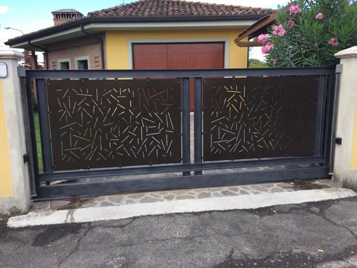Archisio - Piccola Carpenteria Metallica - Progetto Cancello in ferro