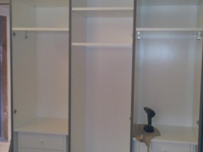 Archisio - Arte Del Legno 86 Snc - Progetto Armadio a muro laccato grigio