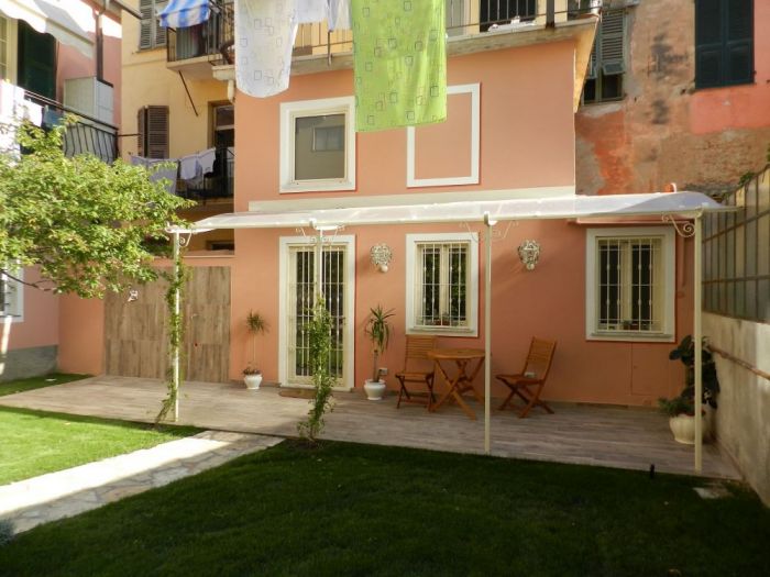 Archisio - Ristruttura Point - Progetto Alloggio con giardino oneglia