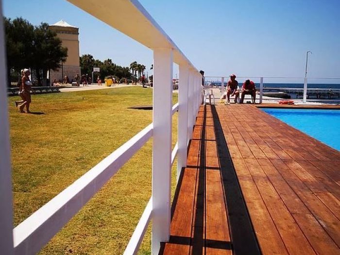Archisio - Studio Bugna - Progetto Progetto allestimento spiaggia di torre quetta - bari