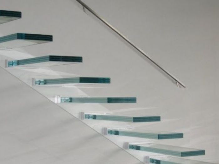 Archisio - Creative Glass Art - Progetto Scale in vetro