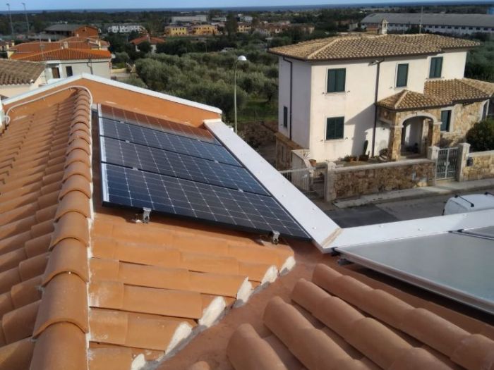 Archisio - Impianti Elettrici Elettrica Contat - Progetto Installazione pannelli fotovoltaici su tetto