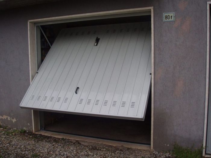 Archisio - Gr Porte - Progetto Porte residenziali - serrande e porte basculanti