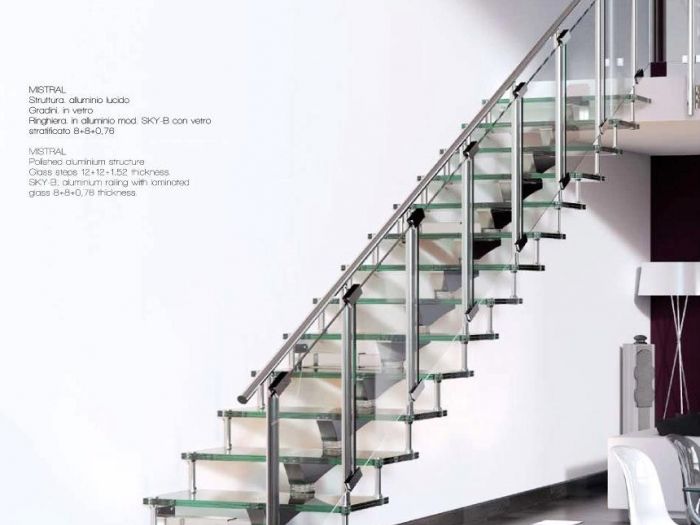 Archisio - Vetreria Artistica Tonazzi - Progetto Scale in vetro e acciaio