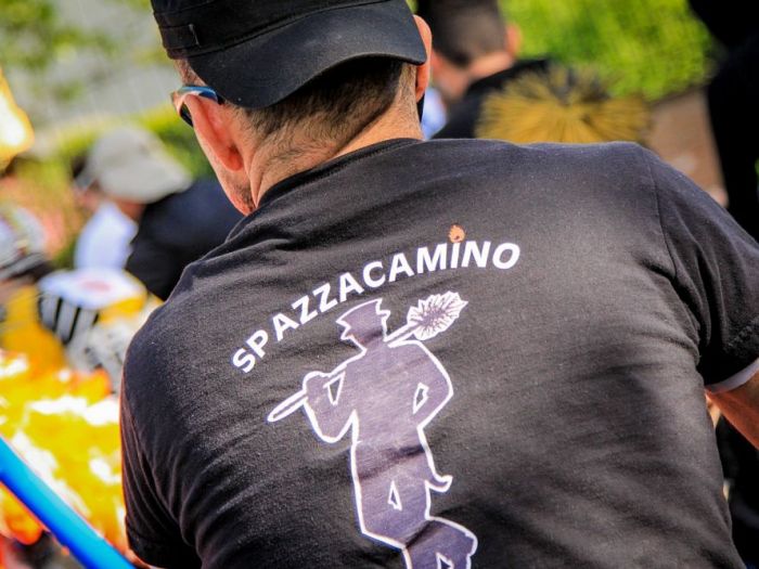 Archisio - Structura Di Monti Vittorio - Progetto Pulizia canne fumarie