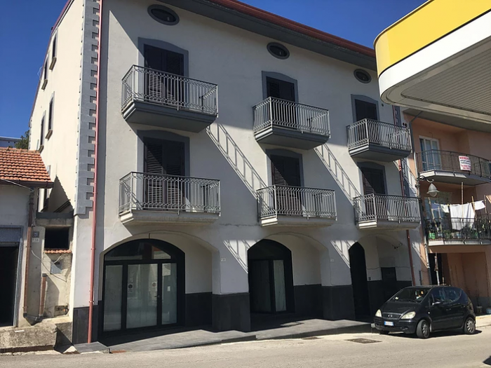 Archisio - Carla Gatto - Progetto 4 floors 4 different way to interpret the outdoors