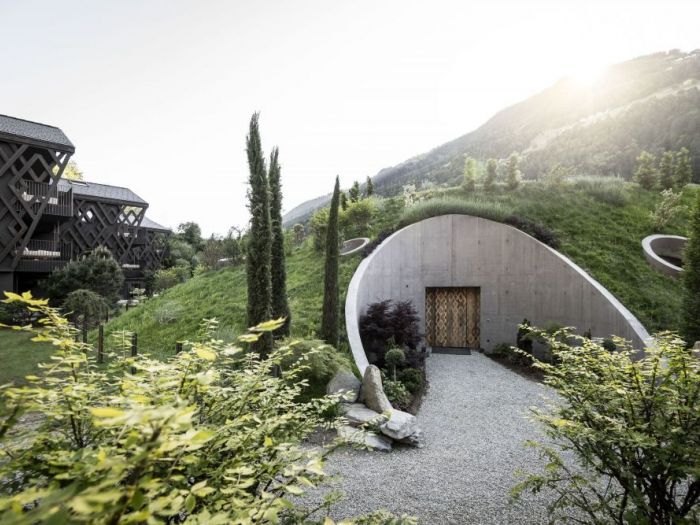 Archisio - Noa Network Of Architecture - Progetto Apfelhotel torgglerhof in piena fioritura