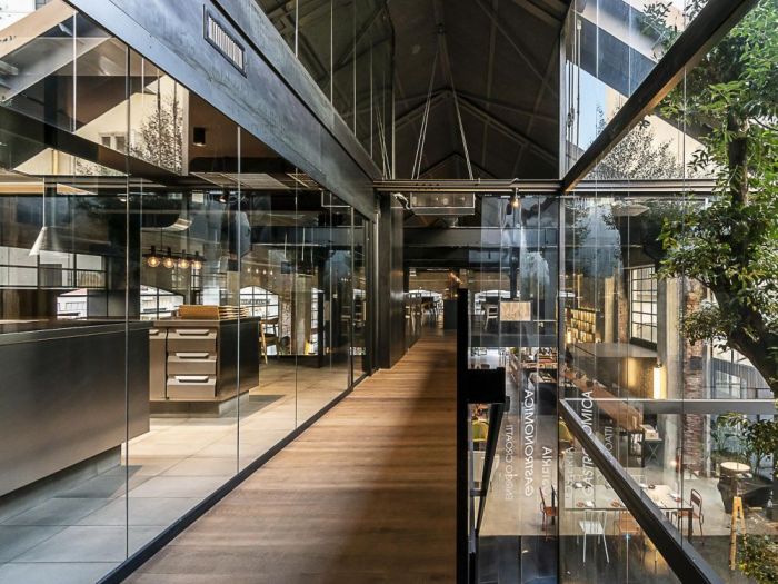 Archisio - Antonella Bozzini - Progetto Fotografia retails - -hotel - bar - ristoranti