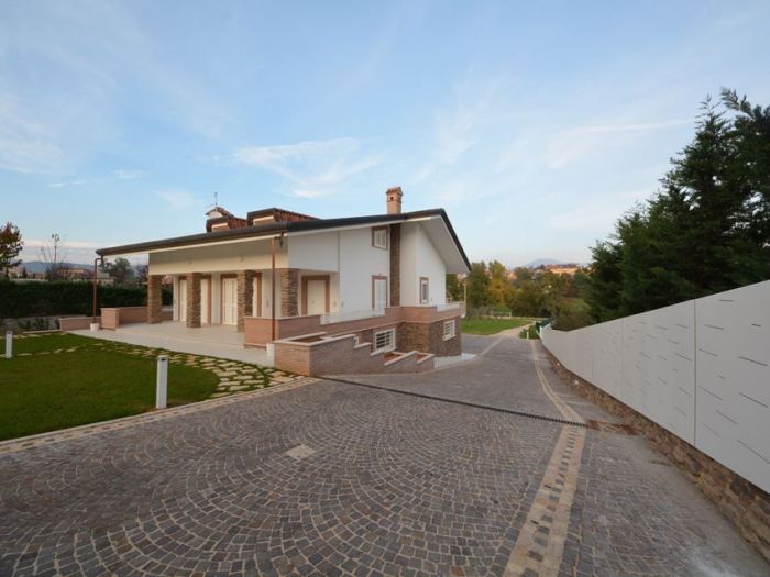 Archisio - Gianluca Fricchione - Progetto Mrt