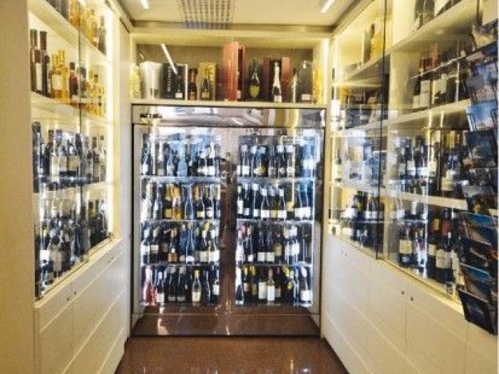 Archisio - Brau Battistelli Roccheggiani Architetti Associati - Progetto Ristorante caffe giuliani