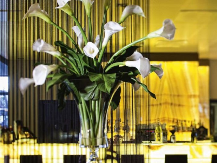 Archisio - Jupiter International srl - Progetto Set arrangement - composizioni floreali